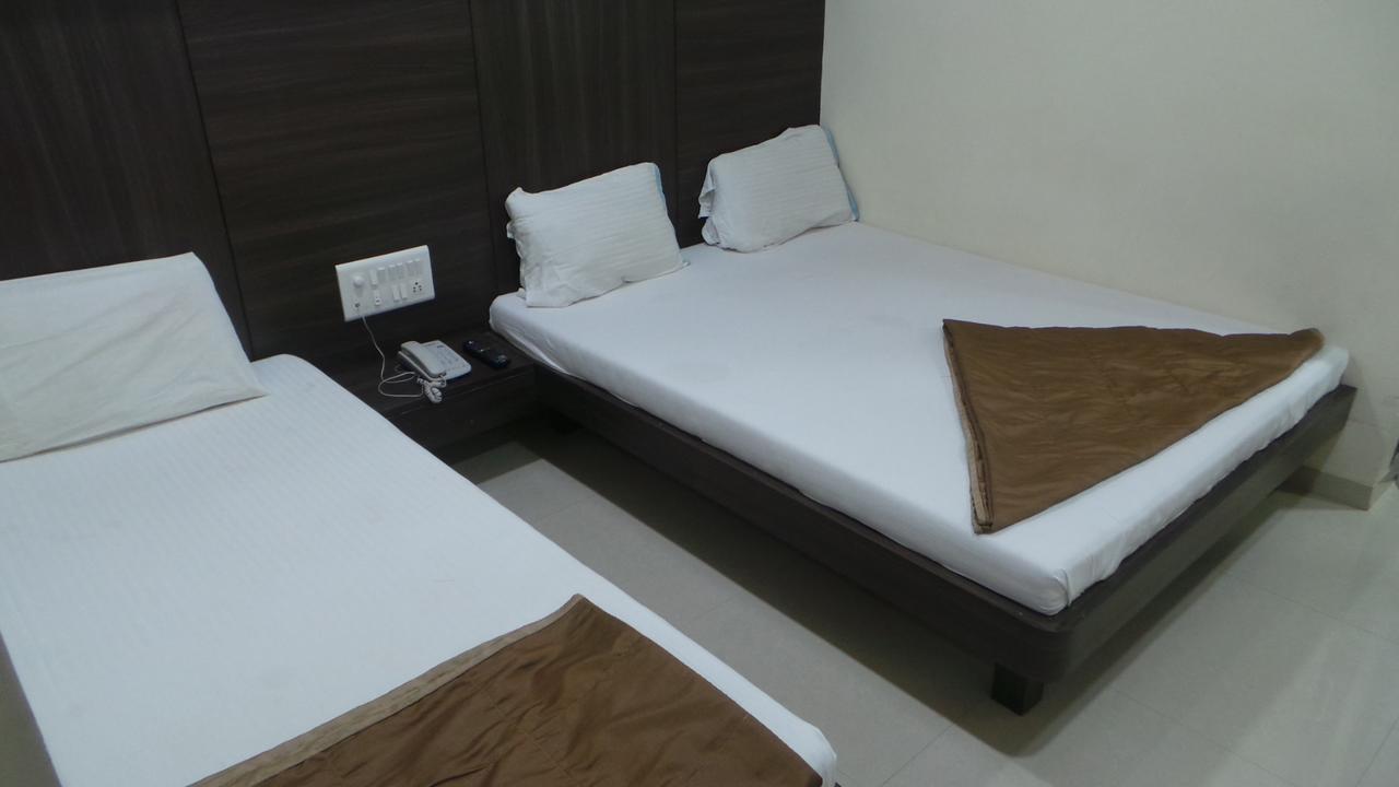 Hotel Gemini, Mumbai